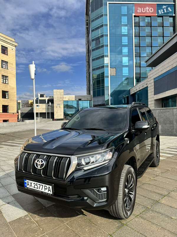 Внедорожник / Кроссовер Toyota Land Cruiser Prado 2023 в Харькове