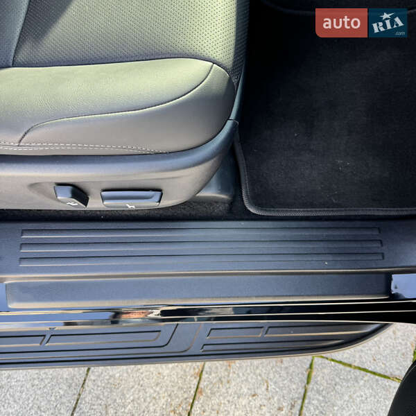 Внедорожник / Кроссовер Toyota Land Cruiser Prado 2023 в Харькове