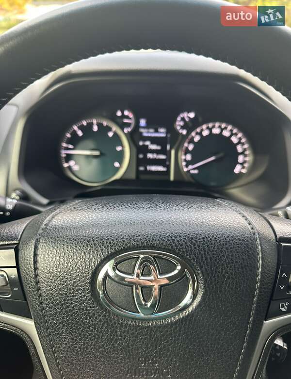 Позашляховик / Кросовер Toyota Land Cruiser Prado 2019 в Черкасах фото 12 Позашляховик / Кросовер Toyota Land Cruiser Prado 2019 в Черкасах