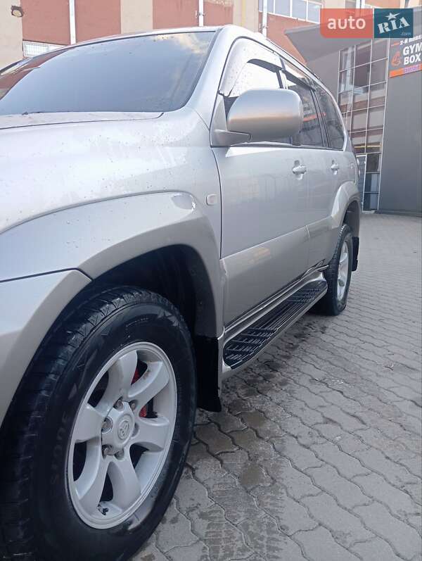 Позашляховик / Кросовер Toyota Land Cruiser Prado 2007 в Калуші фото 12 Позашляховик / Кросовер Toyota Land Cruiser Prado 2007 в Калуші