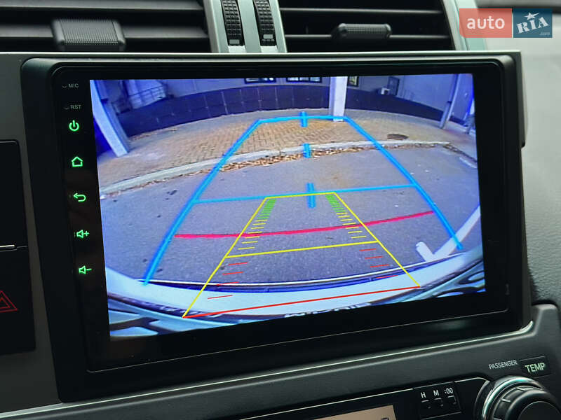 Позашляховик / Кросовер Toyota Land Cruiser Prado 2013 в Києві фото 35 Позашляховик / Кросовер Toyota Land Cruiser Prado 2013 в Києві