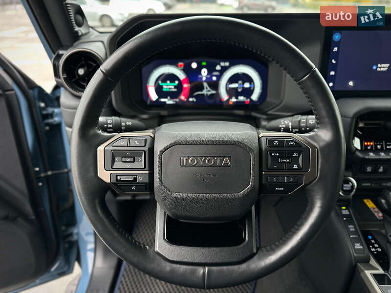 Внедорожник / Кроссовер Toyota Land Cruiser Prado 2024 в Киеве фото 53 Внедорожник / Кроссовер Toyota Land Cruiser Prado 2024 в Киеве