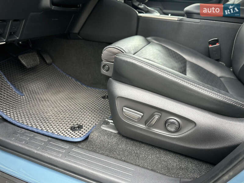 Внедорожник / Кроссовер Toyota Land Cruiser Prado 2024 в Киеве фото 77 Внедорожник / Кроссовер Toyota Land Cruiser Prado 2024 в Киеве