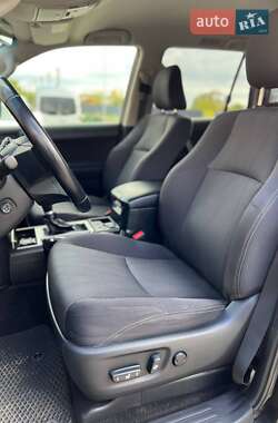Внедорожник / Кроссовер Toyota Land Cruiser Prado 2020 в 