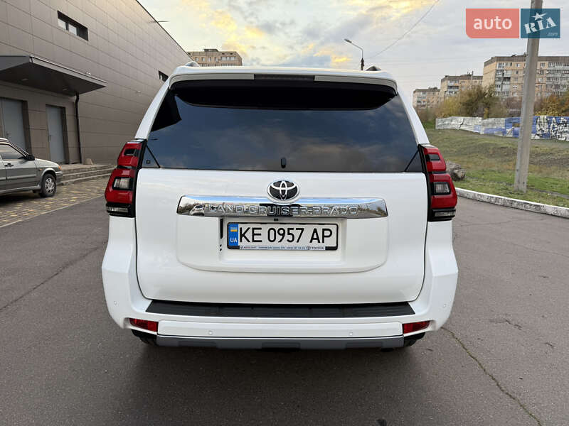 Внедорожник / Кроссовер Toyota Land Cruiser Prado 2019 в Кривом Роге фото 7 Внедорожник / Кроссовер Toyota Land Cruiser Prado 2019 в Кривом Роге