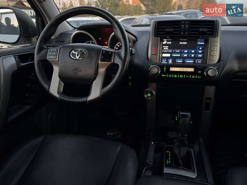Внедорожник / Кроссовер Toyota Land Cruiser Prado 2012 в Харькове фото 17 Внедорожник / Кроссовер Toyota Land Cruiser Prado 2012 в Харькове