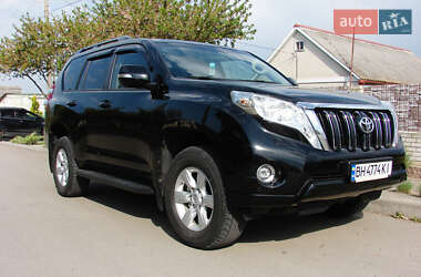 Позашляховик / Кросовер Toyota Land Cruiser Prado 2017 в  фото 2 Позашляховик / Кросовер Toyota Land Cruiser Prado 2017 в