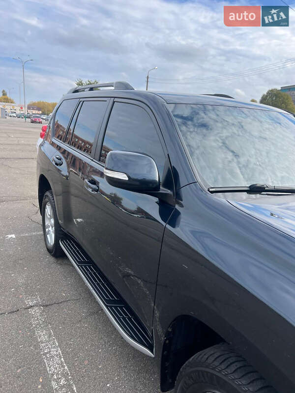 Позашляховик / Кросовер Toyota Land Cruiser Prado 2010 в Києві фото 33 Позашляховик / Кросовер Toyota Land Cruiser Prado 2010 в Києві