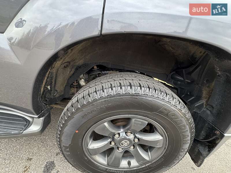 Позашляховик / Кросовер Toyota Land Cruiser Prado 2003 в Харкові