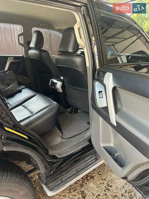 Внедорожник / Кроссовер Toyota Land Cruiser Prado 2010 в Драбове фото 18 Внедорожник / Кроссовер Toyota Land Cruiser Prado 2010 в Драбове