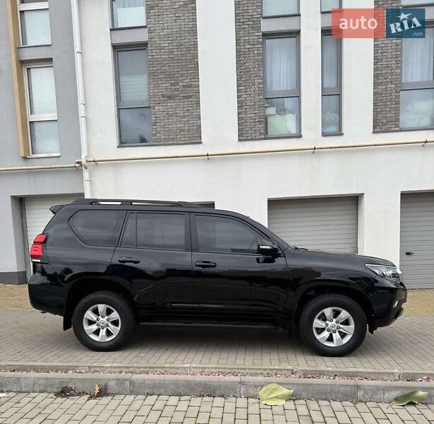 Внедорожник / Кроссовер Toyota Land Cruiser Prado 2021 в Киеве фото 11 Внедорожник / Кроссовер Toyota Land Cruiser Prado 2021 в Киеве