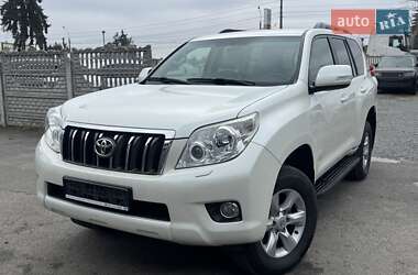 Внедорожник / Кроссовер Toyota Land Cruiser Prado 2012 в 