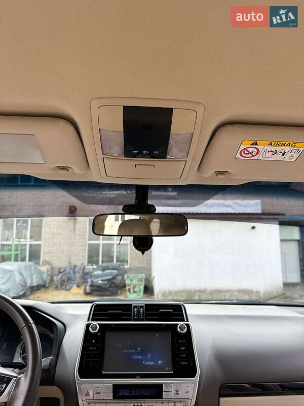 Внедорожник / Кроссовер Toyota Land Cruiser Prado 2018 в Харькове