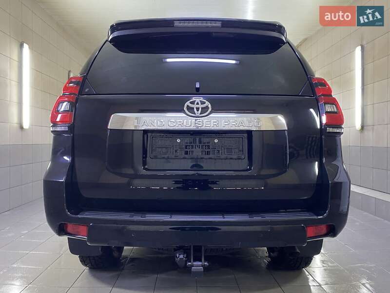 Позашляховик / Кросовер Toyota Land Cruiser Prado 2019 в Умані фото 10 Позашляховик / Кросовер Toyota Land Cruiser Prado 2019 в Умані