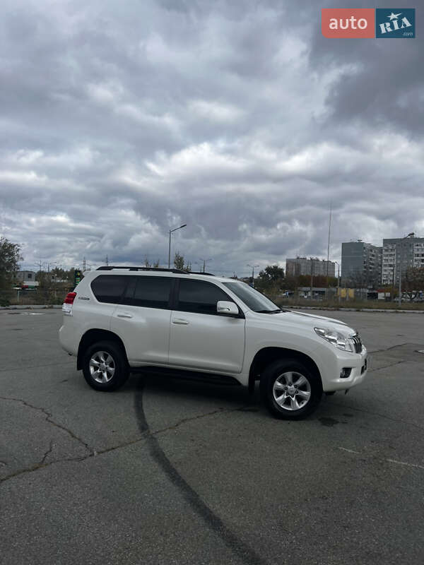 Внедорожник / Кроссовер Toyota Land Cruiser Prado 2012 в Запорожье фото 3 Внедорожник / Кроссовер Toyota Land Cruiser Prado 2012 в Запорожье