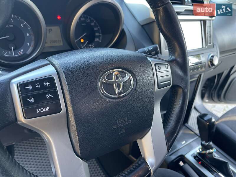 Позашляховик / Кросовер Toyota Land Cruiser Prado 2013 в Івано-Франківську фото 20 Позашляховик / Кросовер Toyota Land Cruiser Prado 2013 в Івано-Франківську
