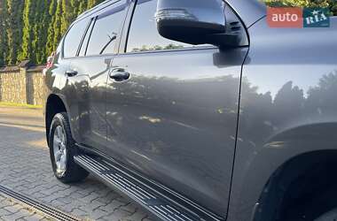 Внедорожник / Кроссовер Toyota Land Cruiser Prado 2013 в 