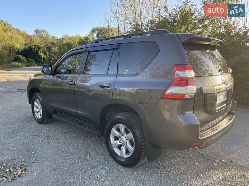Позашляховик / Кросовер Toyota Land Cruiser Prado 2013 в Івано-Франківську фото 32 Позашляховик / Кросовер Toyota Land Cruiser Prado 2013 в Івано-Франківську