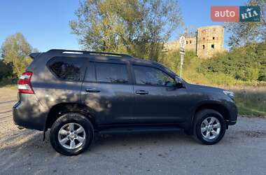 Внедорожник / Кроссовер Toyota Land Cruiser Prado 2013 в 