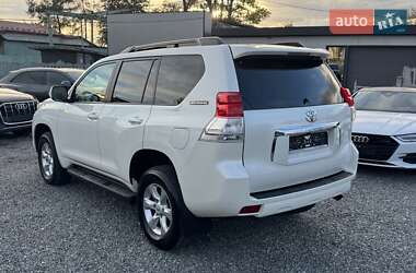 Внедорожник / Кроссовер Toyota Land Cruiser Prado 2012 в 