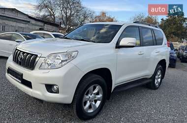 Внедорожник / Кроссовер Toyota Land Cruiser Prado 2012 в 