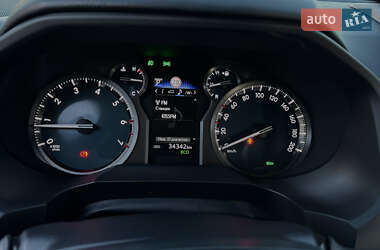 Внедорожник / Кроссовер Toyota Land Cruiser Prado 2020 в 