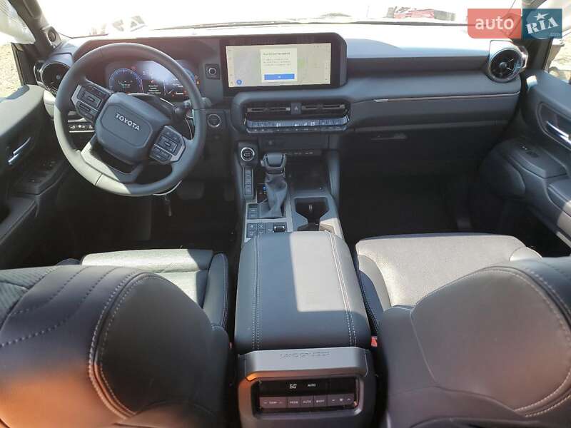 Позашляховик / Кросовер Toyota Land Cruiser Prado 2024 в Львові фото 8 Позашляховик / Кросовер Toyota Land Cruiser Prado 2024 в Львові