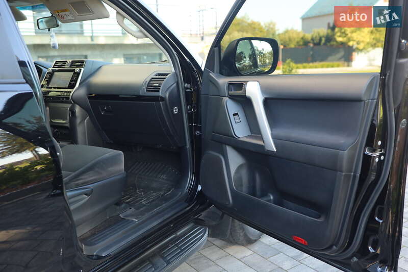 Внедорожник / Кроссовер Toyota Land Cruiser Prado 2020 в Мукачево фото 17 Внедорожник / Кроссовер Toyota Land Cruiser Prado 2020 в Мукачево