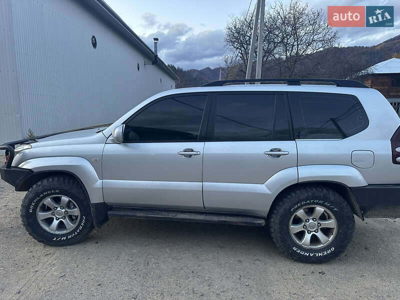 Toyota Land Cruiser Prado 2004