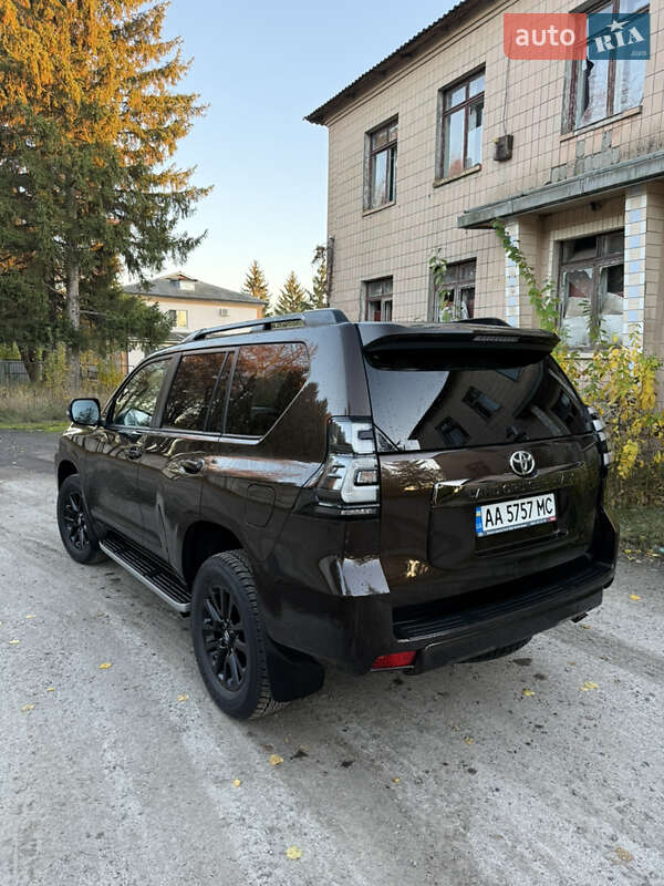 Позашляховик / Кросовер Toyota Land Cruiser Prado 2021 в Умані фото 3 Позашляховик / Кросовер Toyota Land Cruiser Prado 2021 в Умані