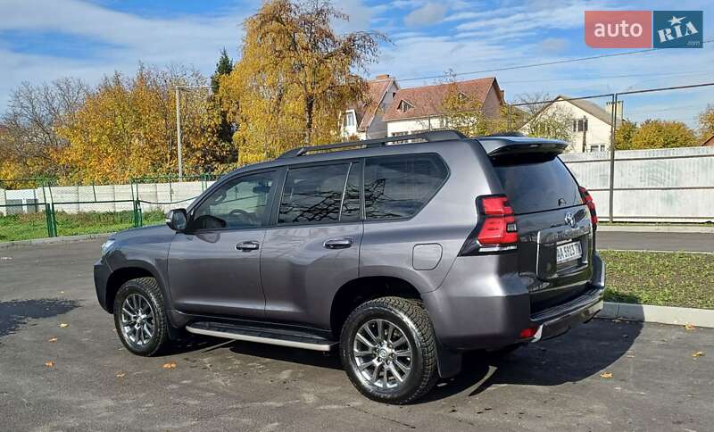 Внедорожник / Кроссовер Toyota Land Cruiser Prado 2019 в Ужгороде фото 7 Внедорожник / Кроссовер Toyota Land Cruiser Prado 2019 в Ужгороде