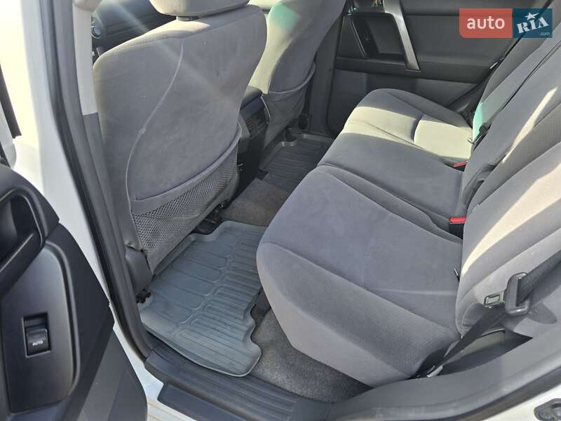 Внедорожник / Кроссовер Toyota Land Cruiser Prado 2013 в Миргороде фото 14 Внедорожник / Кроссовер Toyota Land Cruiser Prado 2013 в Миргороде