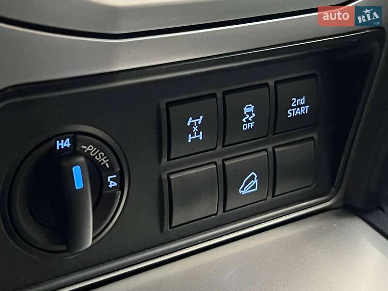 Внедорожник / Кроссовер Toyota Land Cruiser Prado 2022 в Одессе