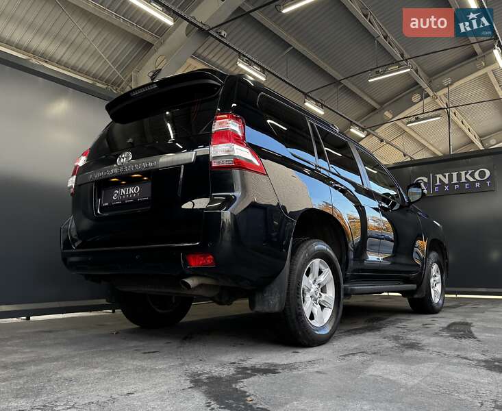 Внедорожник / Кроссовер Toyota Land Cruiser Prado 2017 в Киеве фото 12 Внедорожник / Кроссовер Toyota Land Cruiser Prado 2017 в Киеве