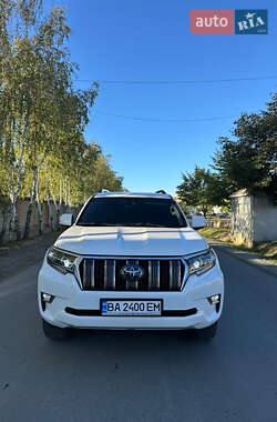 Позашляховик / Кросовер Toyota Land Cruiser Prado 2019 в Виноградові