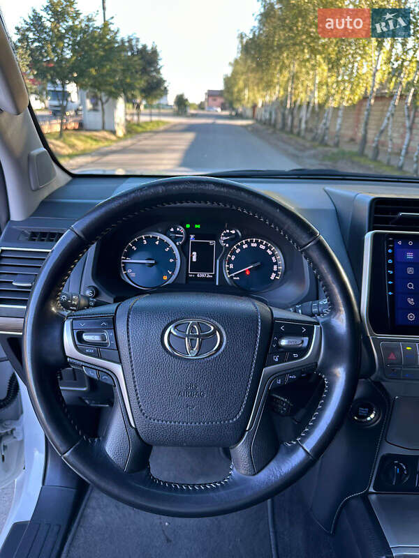 Внедорожник / Кроссовер Toyota Land Cruiser Prado 2019 в Виноградове