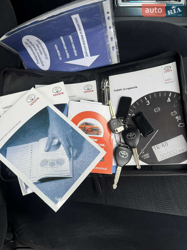 Позашляховик / Кросовер Toyota Land Cruiser Prado 2015 в Дніпрі фото 23 Позашляховик / Кросовер Toyota Land Cruiser Prado 2015 в Дніпрі