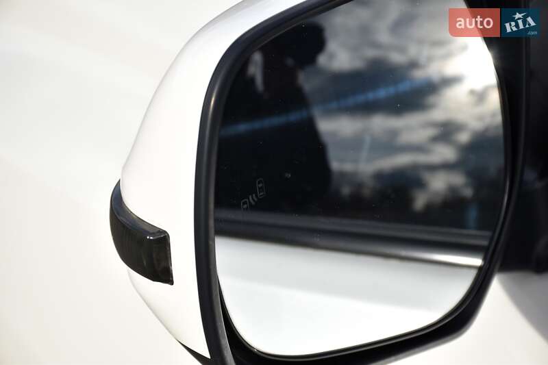 Внедорожник / Кроссовер Toyota Land Cruiser Prado 2014 в Дрогобыче фото 28 Внедорожник / Кроссовер Toyota Land Cruiser Prado 2014 в Дрогобыче