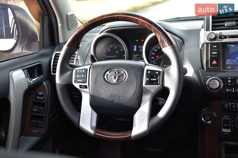 Внедорожник / Кроссовер Toyota Land Cruiser Prado 2014 в Дрогобыче фото 46 Внедорожник / Кроссовер Toyota Land Cruiser Prado 2014 в Дрогобыче
