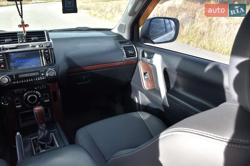 Внедорожник / Кроссовер Toyota Land Cruiser Prado 2014 в Дрогобыче фото 48 Внедорожник / Кроссовер Toyota Land Cruiser Prado 2014 в Дрогобыче