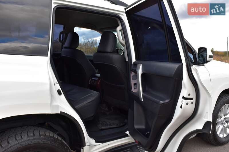 Внедорожник / Кроссовер Toyota Land Cruiser Prado 2014 в Дрогобыче фото 72 Внедорожник / Кроссовер Toyota Land Cruiser Prado 2014 в Дрогобыче