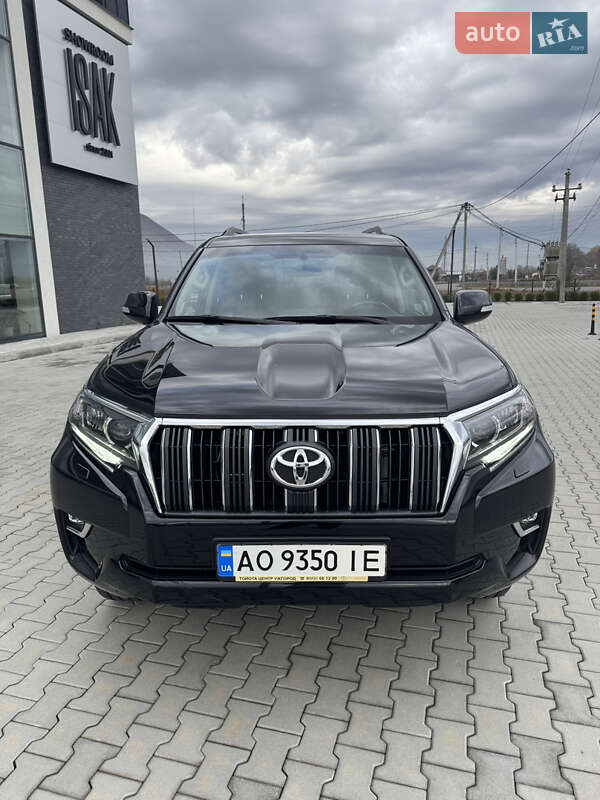Внедорожник / Кроссовер Toyota Land Cruiser Prado 2019 в Хусте
