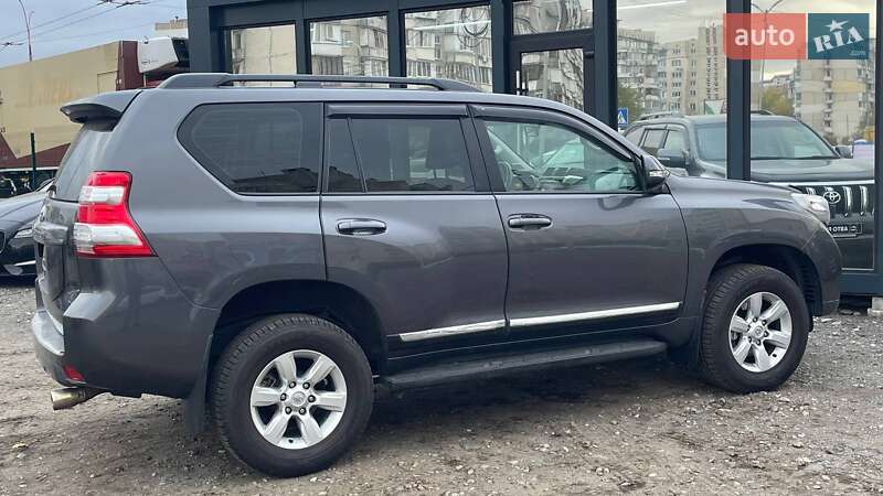 Внедорожник / Кроссовер Toyota Land Cruiser Prado 2015 в Киеве