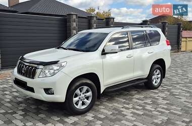 Позашляховик / Кросовер Toyota Land Cruiser Prado 2013 в Києві