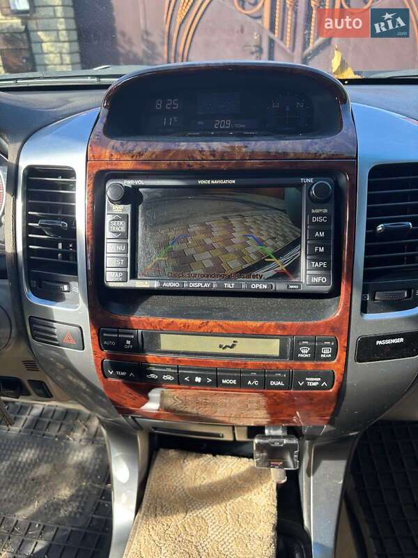 Позашляховик / Кросовер Toyota Land Cruiser Prado 2007 в Вознесенську