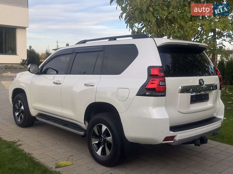Внедорожник / Кроссовер Toyota Land Cruiser Prado 2022 в Черкассах фото 23 Внедорожник / Кроссовер Toyota Land Cruiser Prado 2022 в Черкассах
