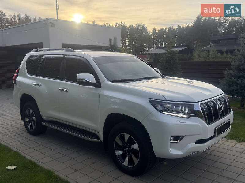 Внедорожник / Кроссовер Toyota Land Cruiser Prado 2022 в Черкассах фото 32 Внедорожник / Кроссовер Toyota Land Cruiser Prado 2022 в Черкассах