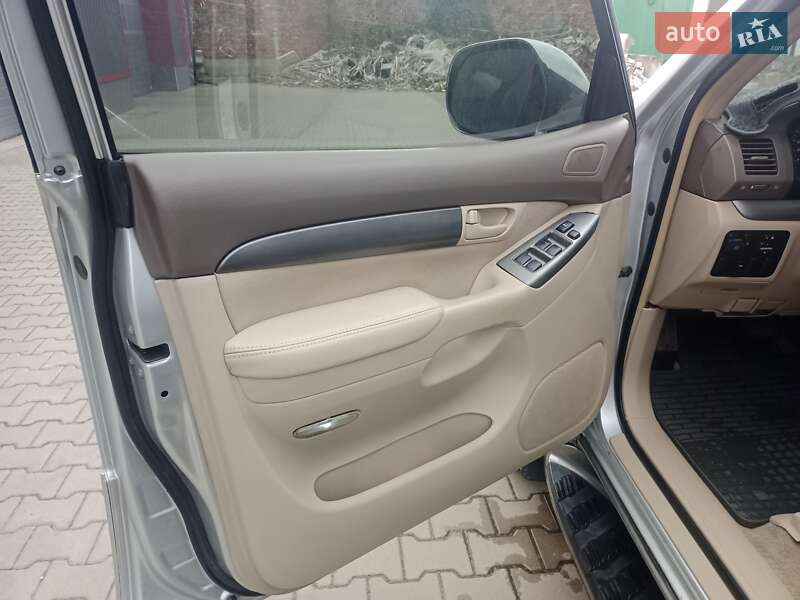 Позашляховик / Кросовер Toyota Land Cruiser Prado 2004 в Лубнах фото 19 Позашляховик / Кросовер Toyota Land Cruiser Prado 2004 в Лубнах