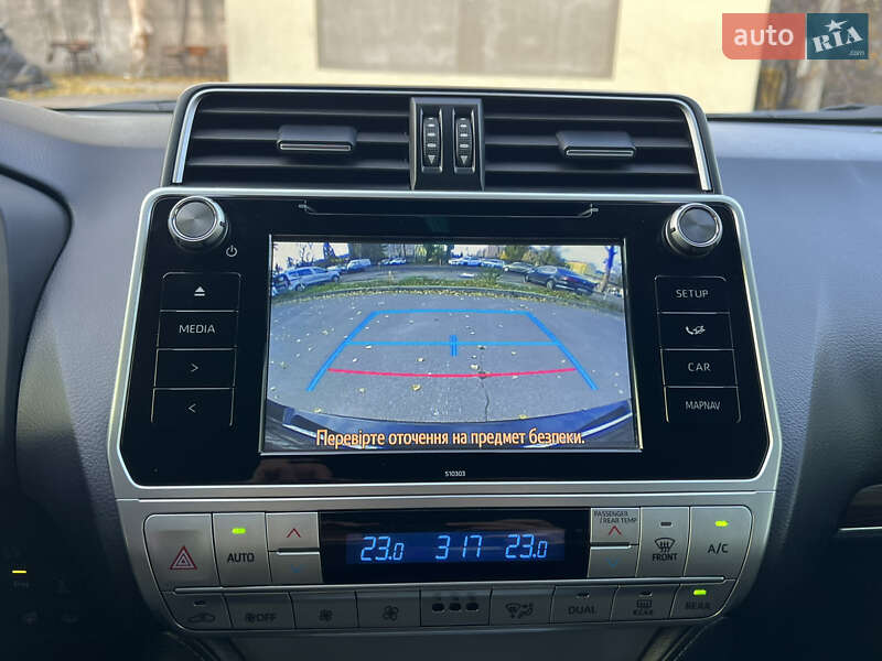 Позашляховик / Кросовер Toyota Land Cruiser Prado 2018 в Києві