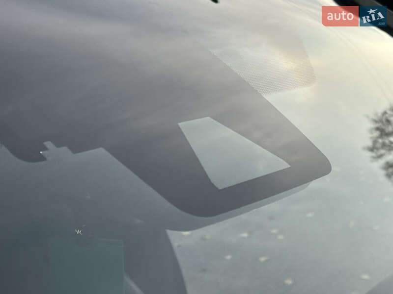 Позашляховик / Кросовер Toyota Land Cruiser Prado 2018 в Києві